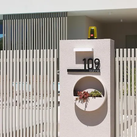 La Casa Villa