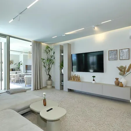La Casa *