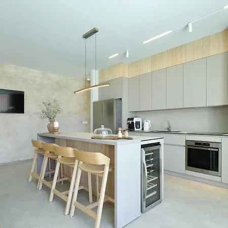 Lc Villa
