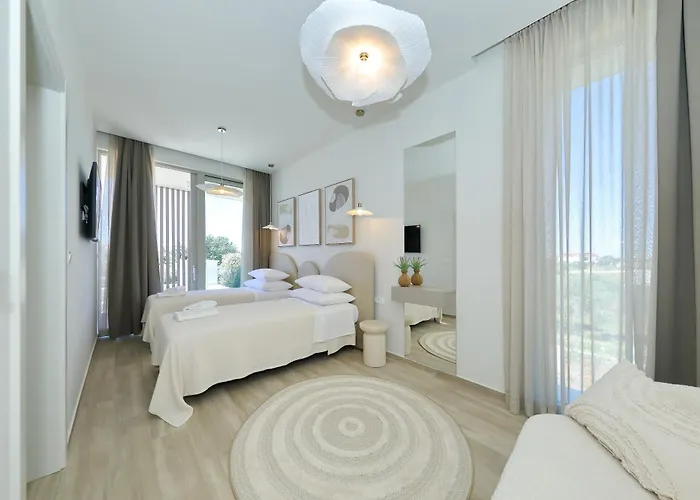 La Casa * بيبينيا