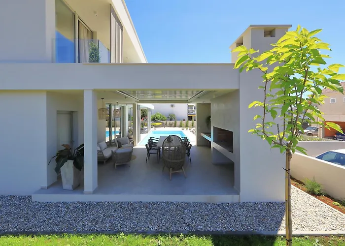 La Casa * بيبينيا