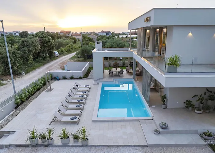 La Casa * بيبينيا